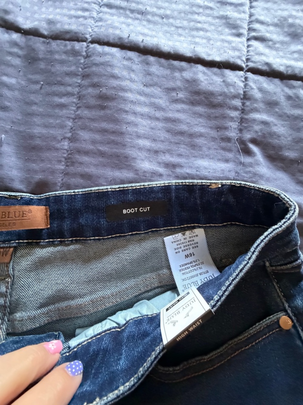 NWT Judy Blue Women’s Dark Wash Bootcut Cargo Jeans Size 16W - Picture 7 of 9
